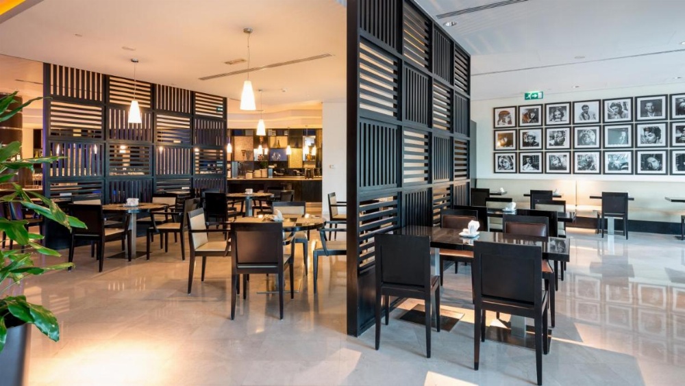 Holiday Inn Express Dubai Airport Image 16