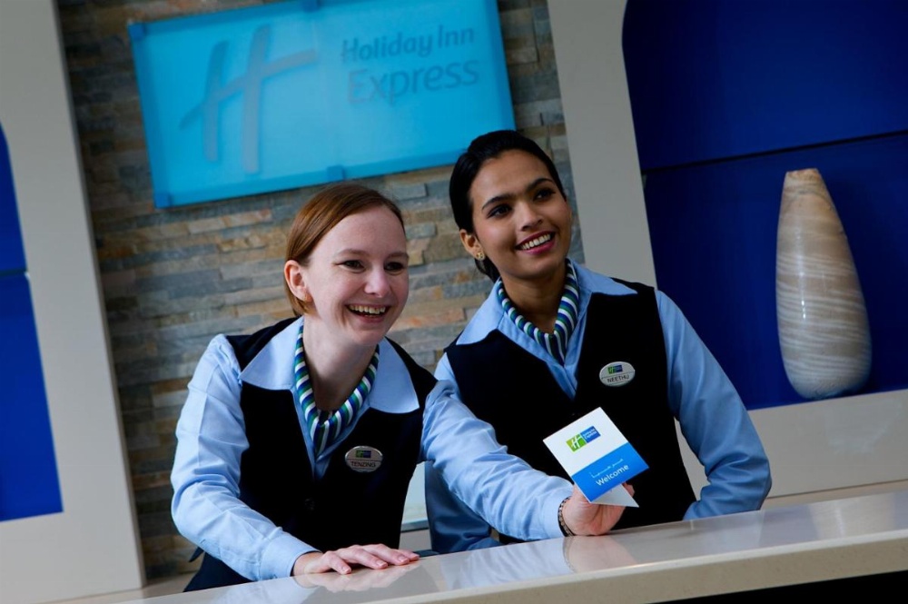 Holiday Inn Express Dubai Airport Image 17