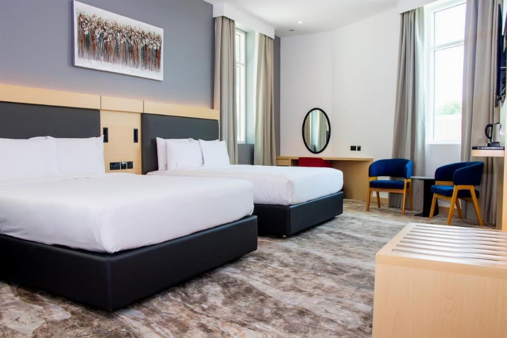 Holiday Inn Express Dubai Airport Image 36