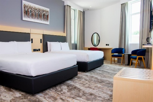 Holiday Inn Express Dubai Airport image 36